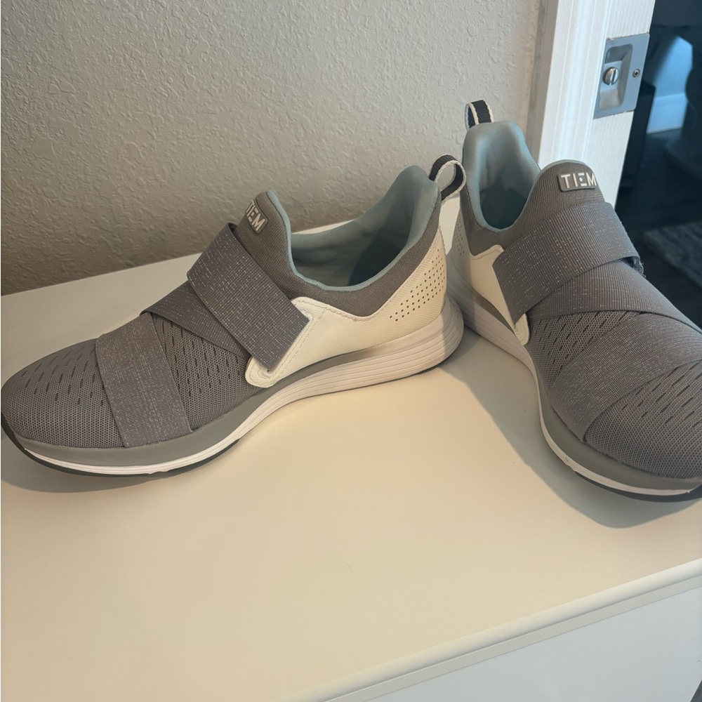 Tiem - Latus Women’s Training Sneaker (9.5)